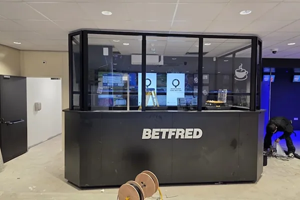 Anti-Bandit Screens Derby